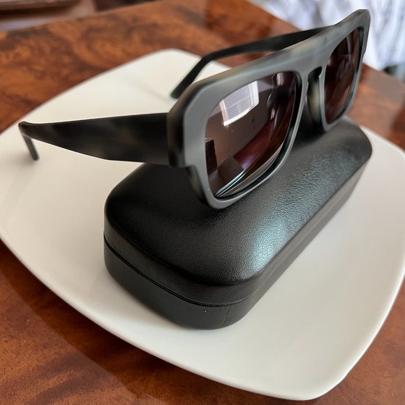 NWT BEATIFUL ITALIAN DESIGNER SUNGLASSES BY ETRO - Matte Grey Havana - Picture 4 of 6